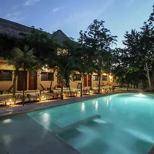 Xan Ha Apart-hotel